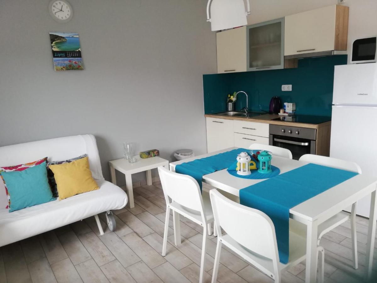 Apartment Villa Franci Pag Town Buitenkant foto