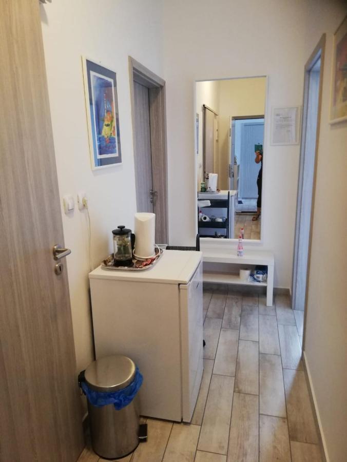 Apartment Villa Franci Pag Town Buitenkant foto