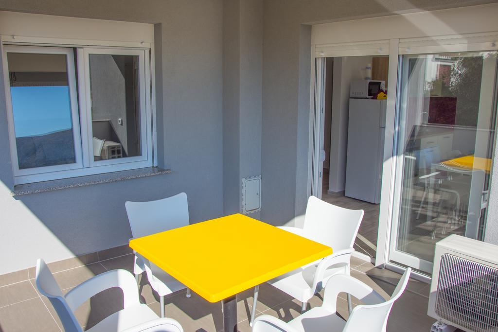 Apartment Villa Franci Pag Town Buitenkant foto