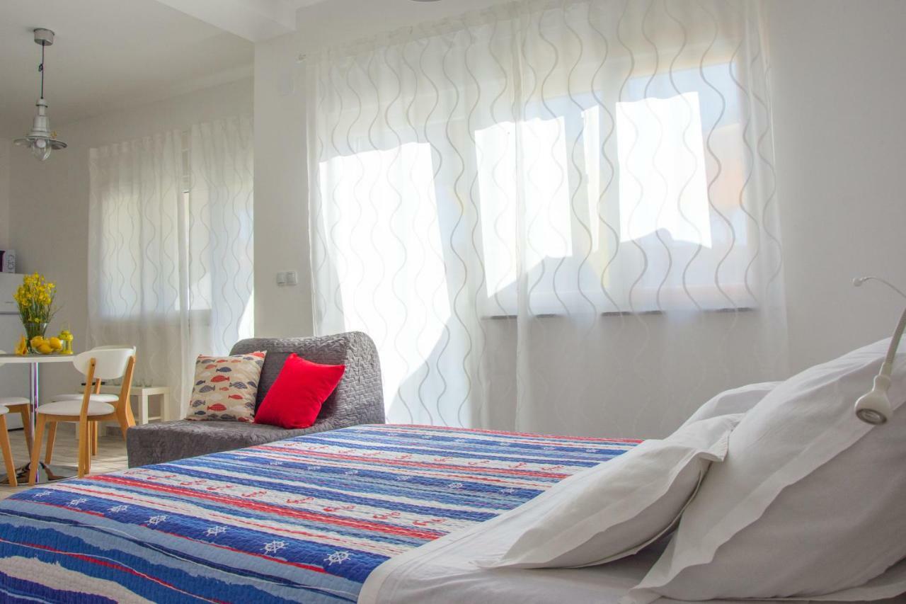Apartment Villa Franci Pag Town Buitenkant foto