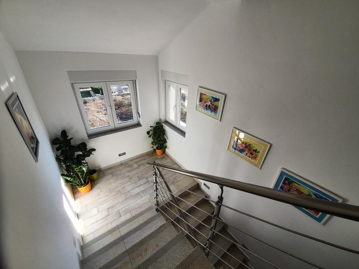 Apartment Villa Franci Pag Town Buitenkant foto